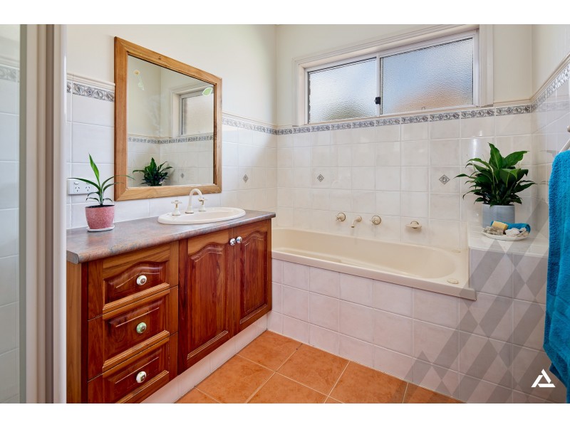 18A Arnup Crescent, Drouin VIC 3818