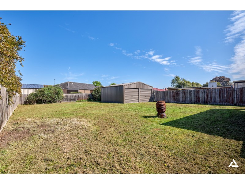 17 Winston Street, Yarragon VIC 3823