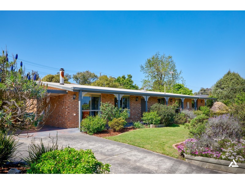 12 Bright Court, Drouin VIC 3818