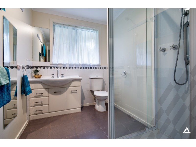 12 Bright Court, Drouin VIC 3818