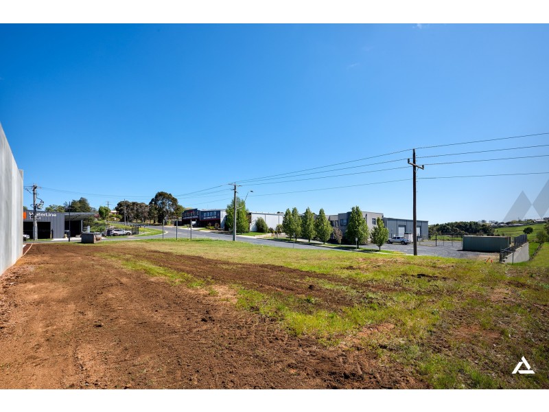 1 Hazel Drive, Warragul VIC 3820