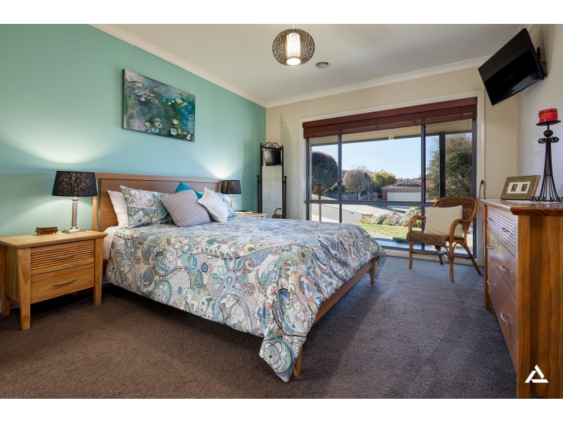 1 Deakin Court, Warragul VIC 3820