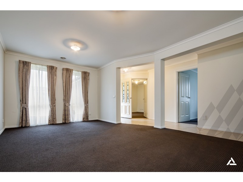 18 Richie Court, Drouin VIC 3818