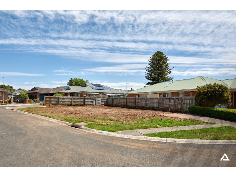 19 Rees Close, Drouin VIC 3818