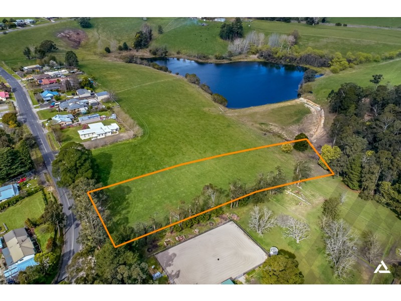 2/935 Brandy Creek Road, Rokeby VIC 3821