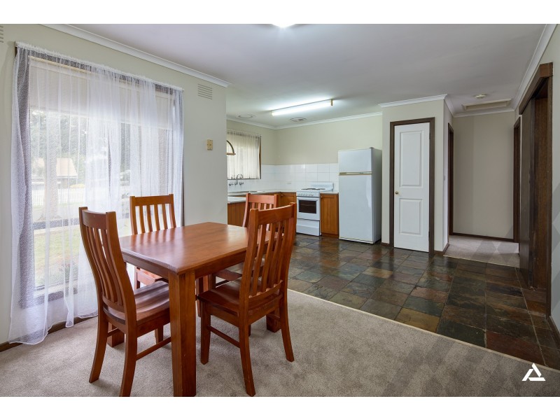 2/9 Archibald Crescent, Warragul VIC 3820