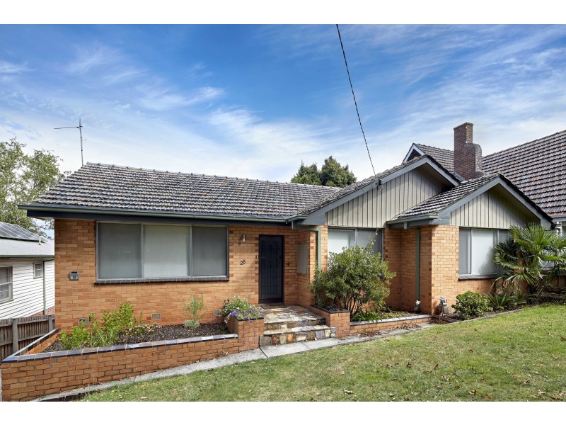 28 Clifford Street, Warragul VIC 3820