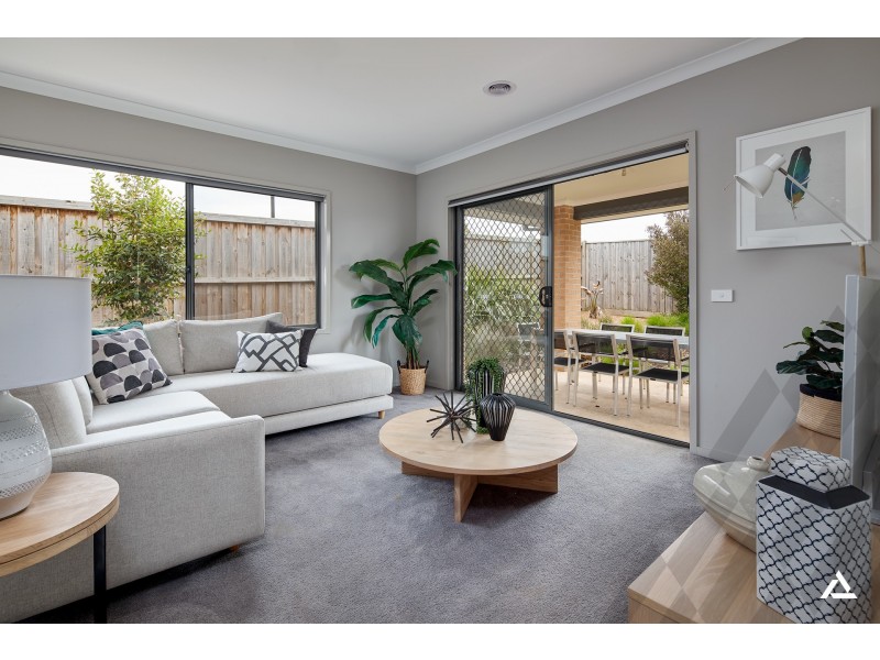 10 Skyline Drive, Warragul VIC 3820