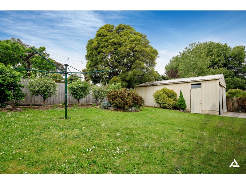 42 Acacia Street, Drouin VIC 3818