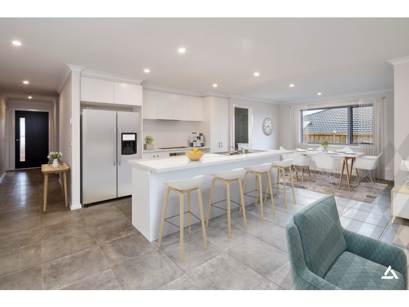 3 Saxon Road, Drouin VIC 3818