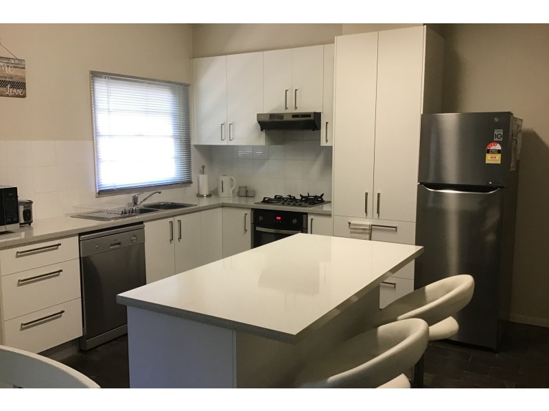 5 Davey Street, Warragul VIC 3820