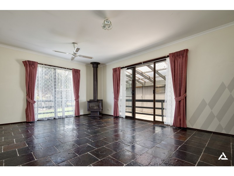 40 Hopetoun Road, Drouin VIC 3818