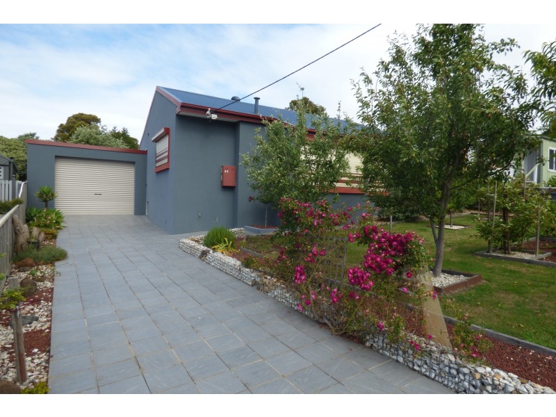 49 Wirraway Street, Moe VIC 3825