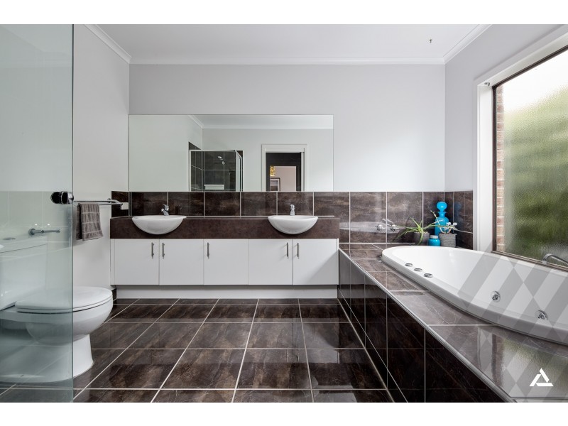 7 Rulemount Road, Warragul VIC 3820