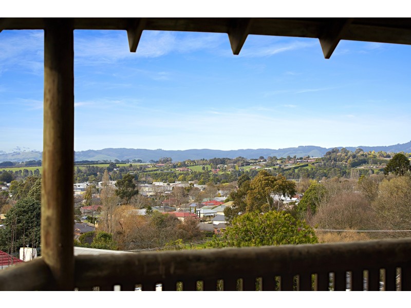24 Clifford Street, Warragul VIC 3820
