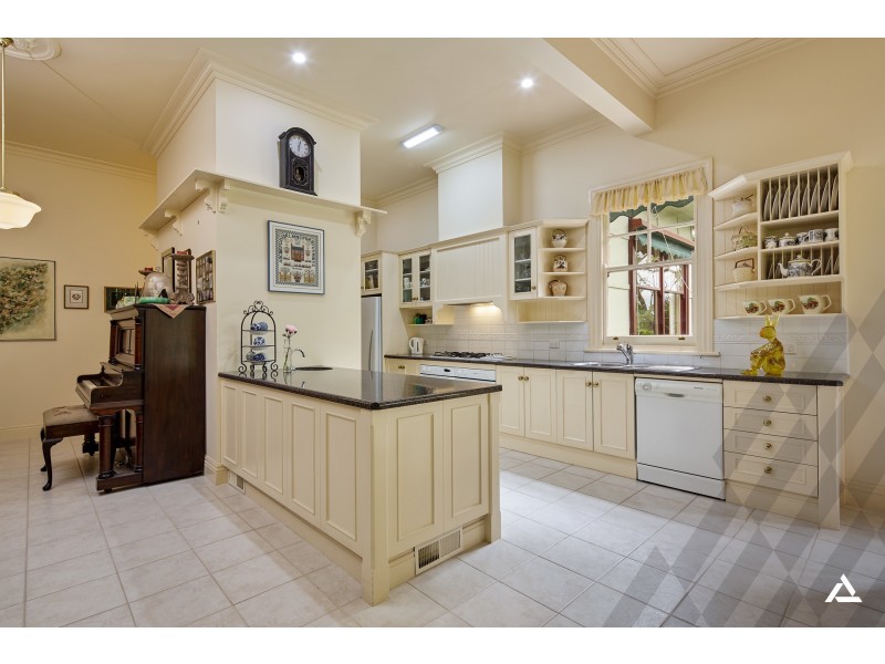 355 One Chain Road, Kardella VIC 3951
