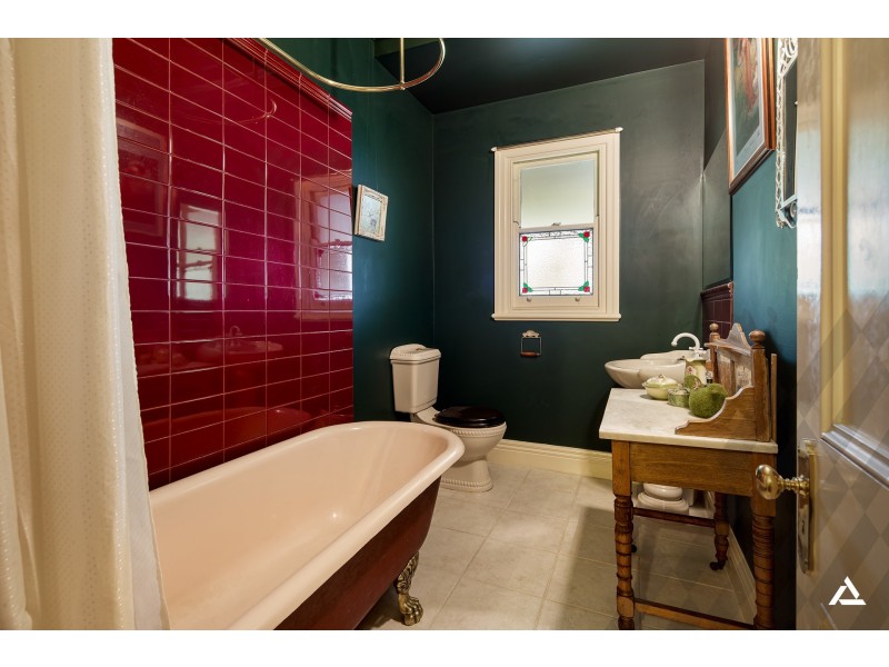 355 One Chain Road, Kardella VIC 3951