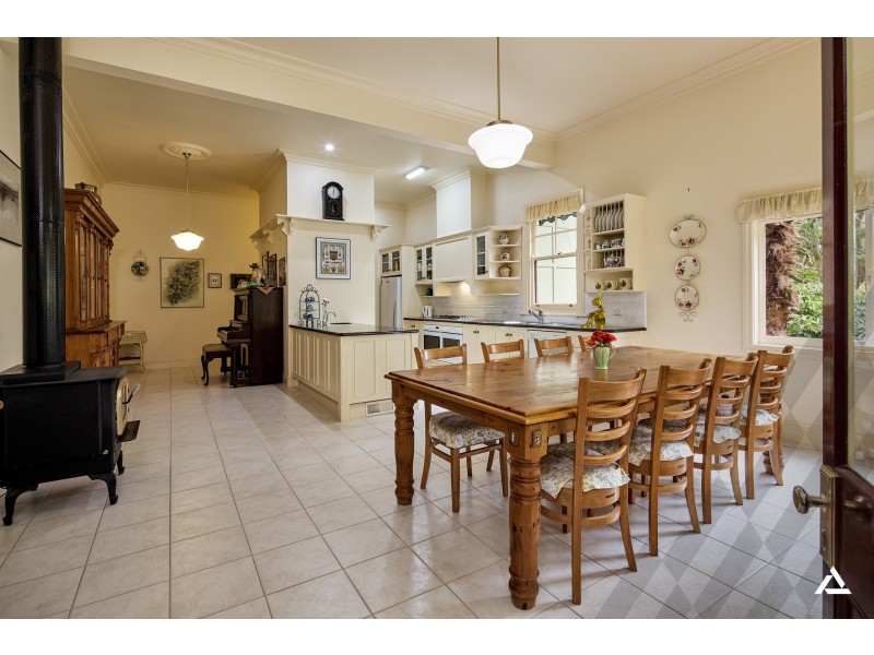 355 One Chain Road, Kardella VIC 3951
