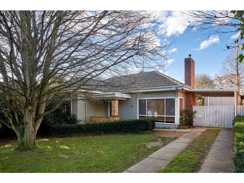 3 Church Street, Drouin VIC 3818