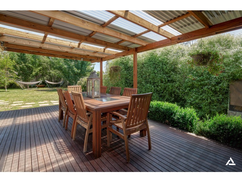 6 Folkstone Court, Drouin VIC 3818