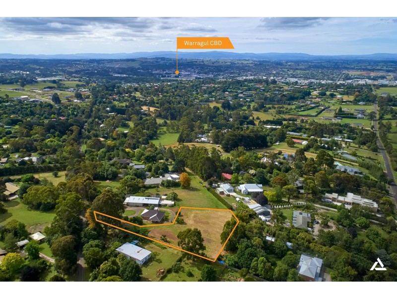 2/95 Gibson Road, Warragul VIC 3820