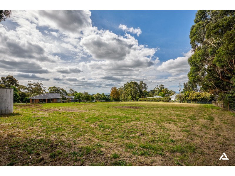 2/95 Gibson Road, Warragul VIC 3820