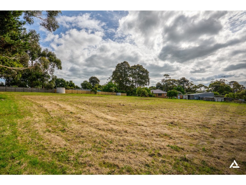 2/95 Gibson Road, Warragul VIC 3820