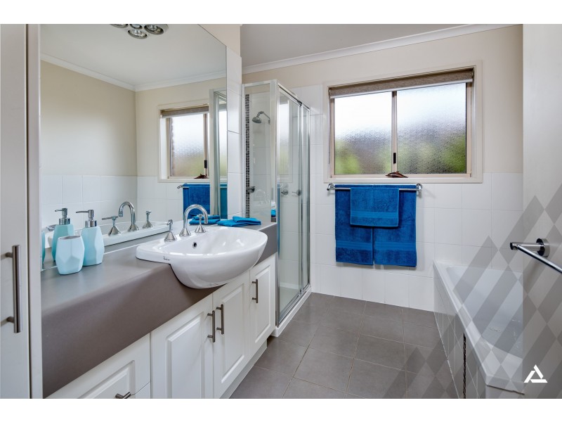 18 Alexander Street, Warragul VIC 3820