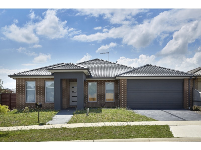 13 Cedarwood Drive, Warragul VIC 3820