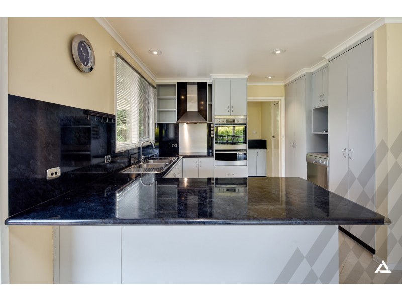 40 Rangeview Street, Warragul VIC 3820