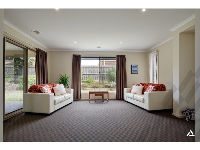 3 Rimfire Avenue, Drouin VIC 3818