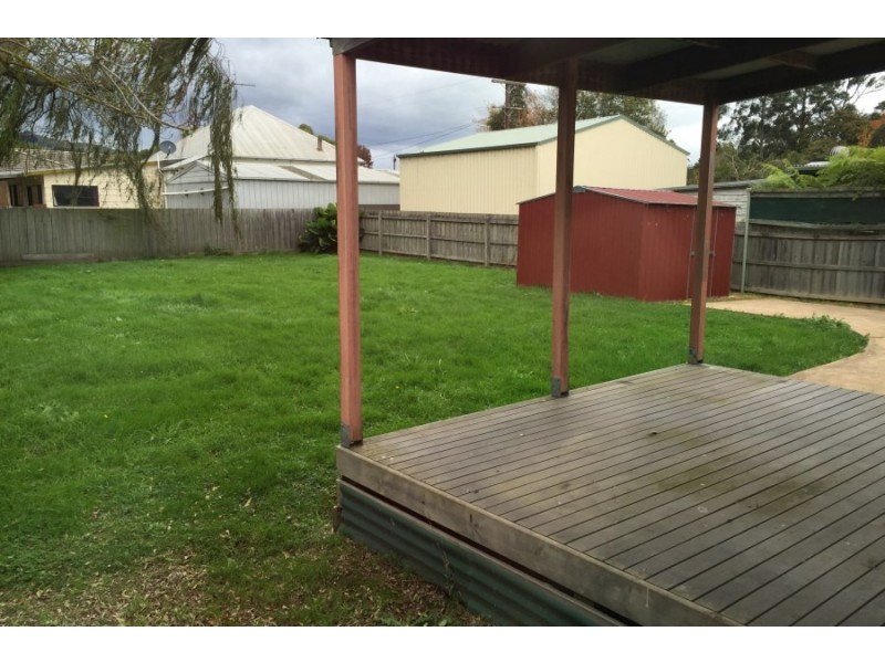 39 Market Street, Yarragon VIC 3823