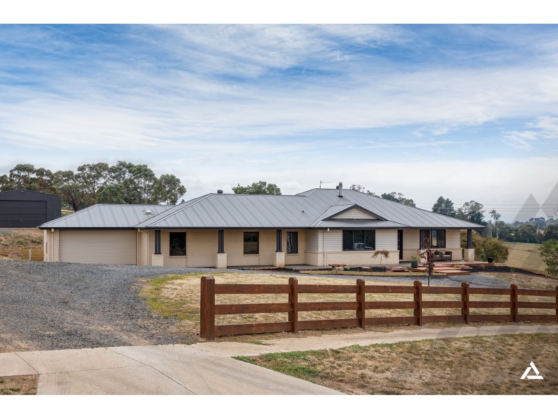 7 Bonnyview Rise, Drouin VIC 3818