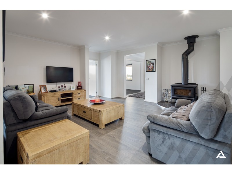 7 Bonnyview Rise, Drouin VIC 3818