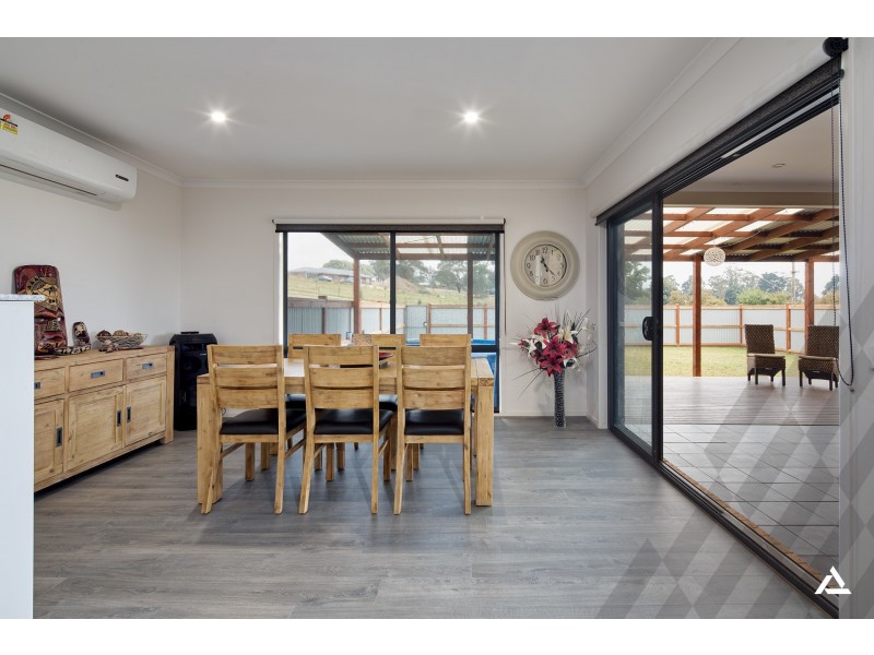 7 Bonnyview Rise, Drouin VIC 3818