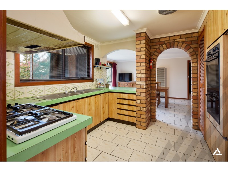 27 Hearn Street, Drouin VIC 3818