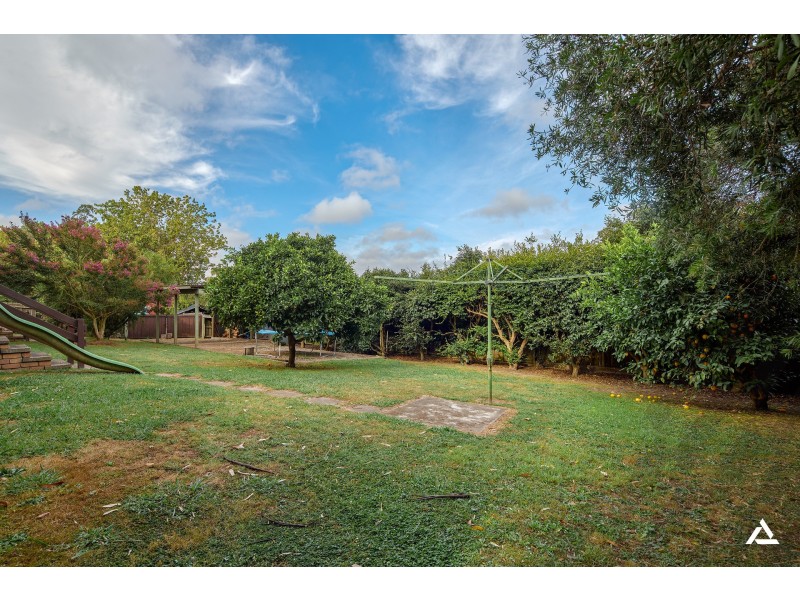 27 Hearn Street, Drouin VIC 3818