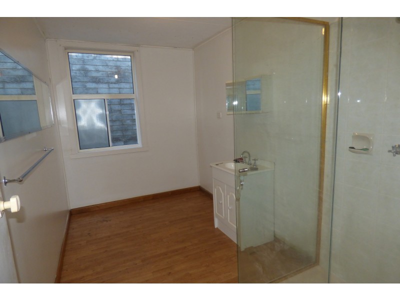 82 Waterloo Road, Trafalgar VIC 3824
