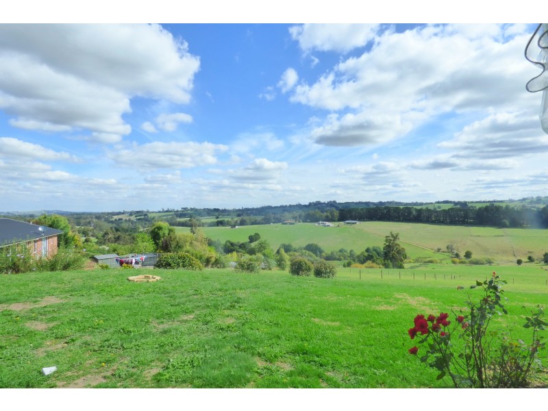 32 Shirley Road, Neerim South VIC 3831