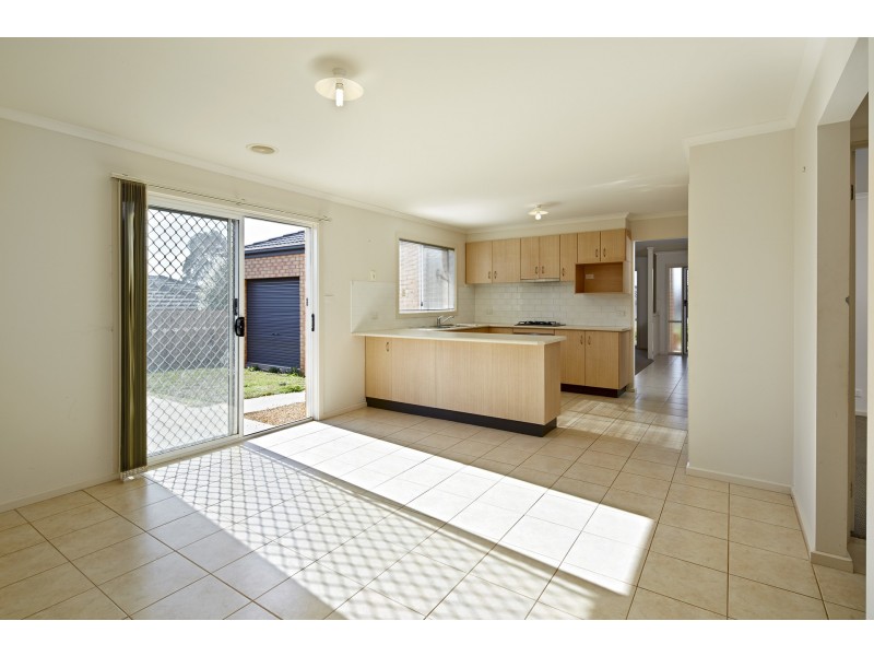 6 Oxley Place, Warragul VIC 3820