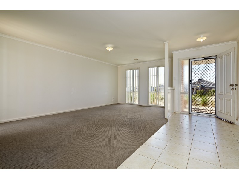6 Oxley Place, Warragul VIC 3820