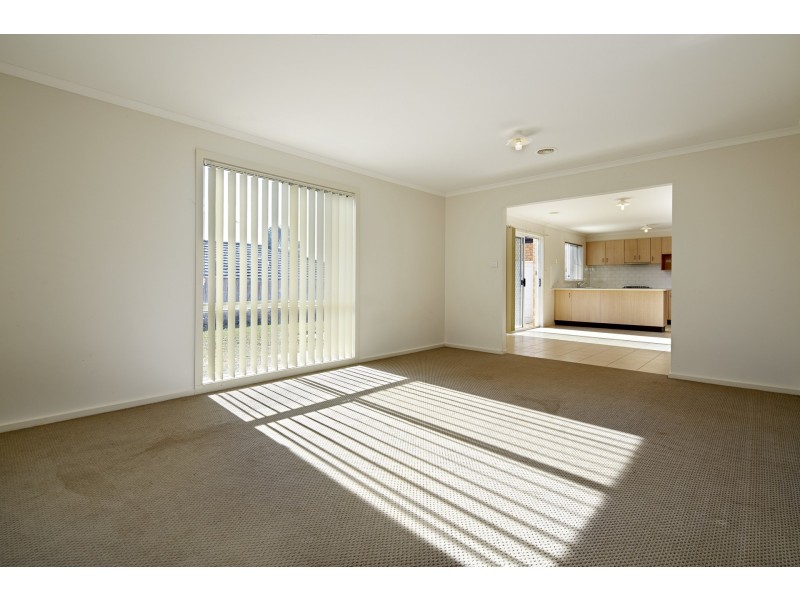 6 Oxley Place, Warragul VIC 3820