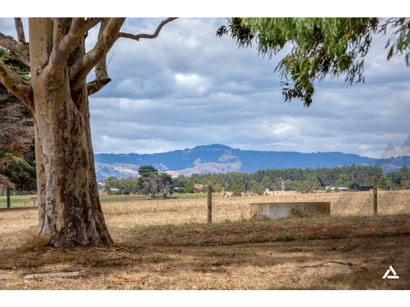 225 Williamsons Road, Nilma North VIC 3821