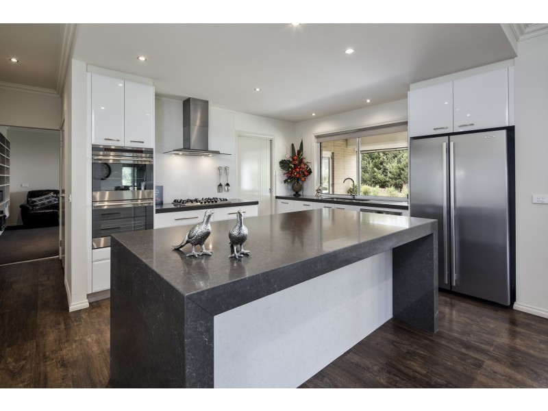 185 Copelands Road, Warragul VIC 3820