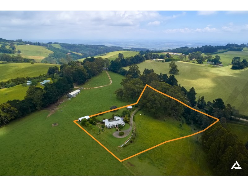 14 Weirs Road, Narracan VIC 3824