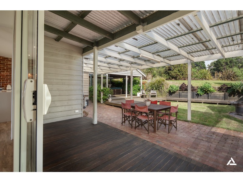 14 Weirs Road, Narracan VIC 3824