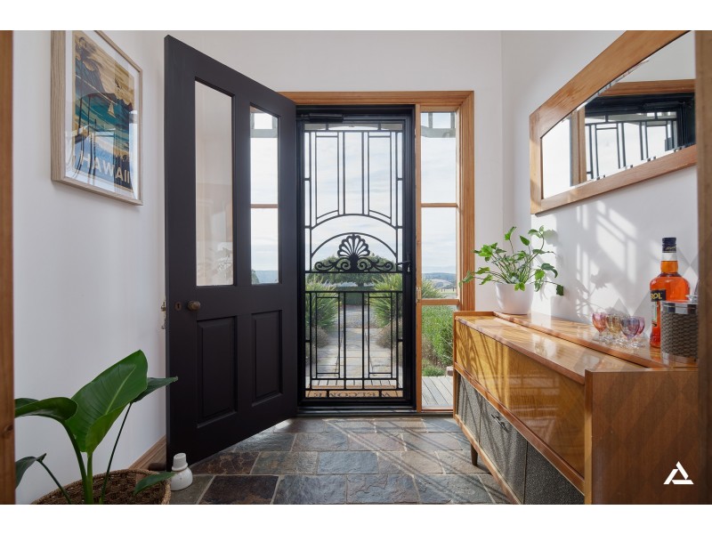 14 Weirs Road, Narracan VIC 3824