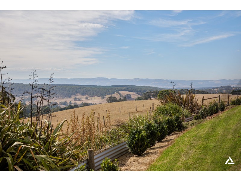 14 Weirs Road, Narracan VIC 3824