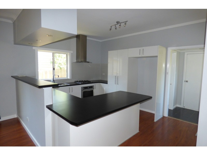 30 Western Park Drive, Warragul VIC 3820