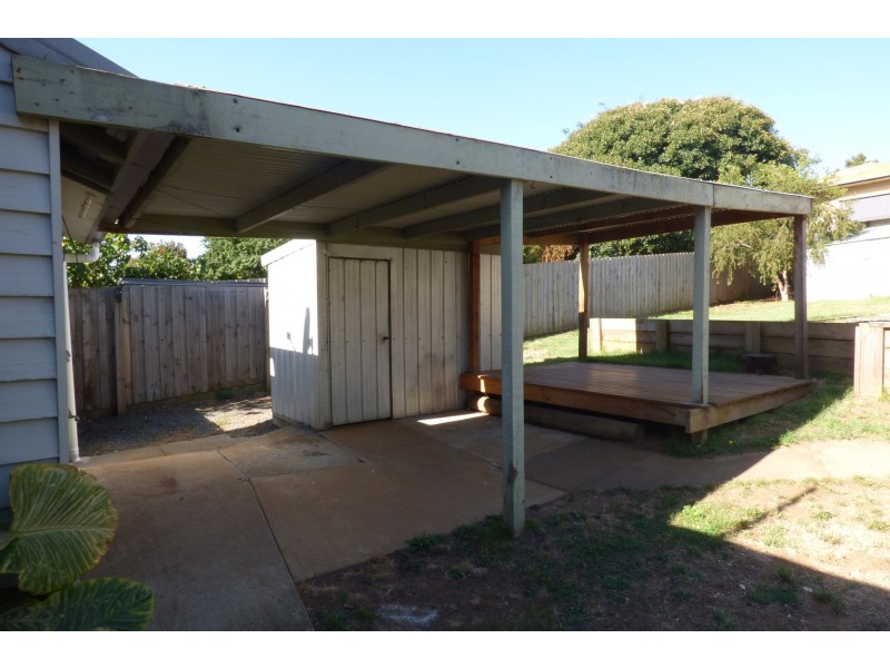 30 Western Park Drive, Warragul VIC 3820